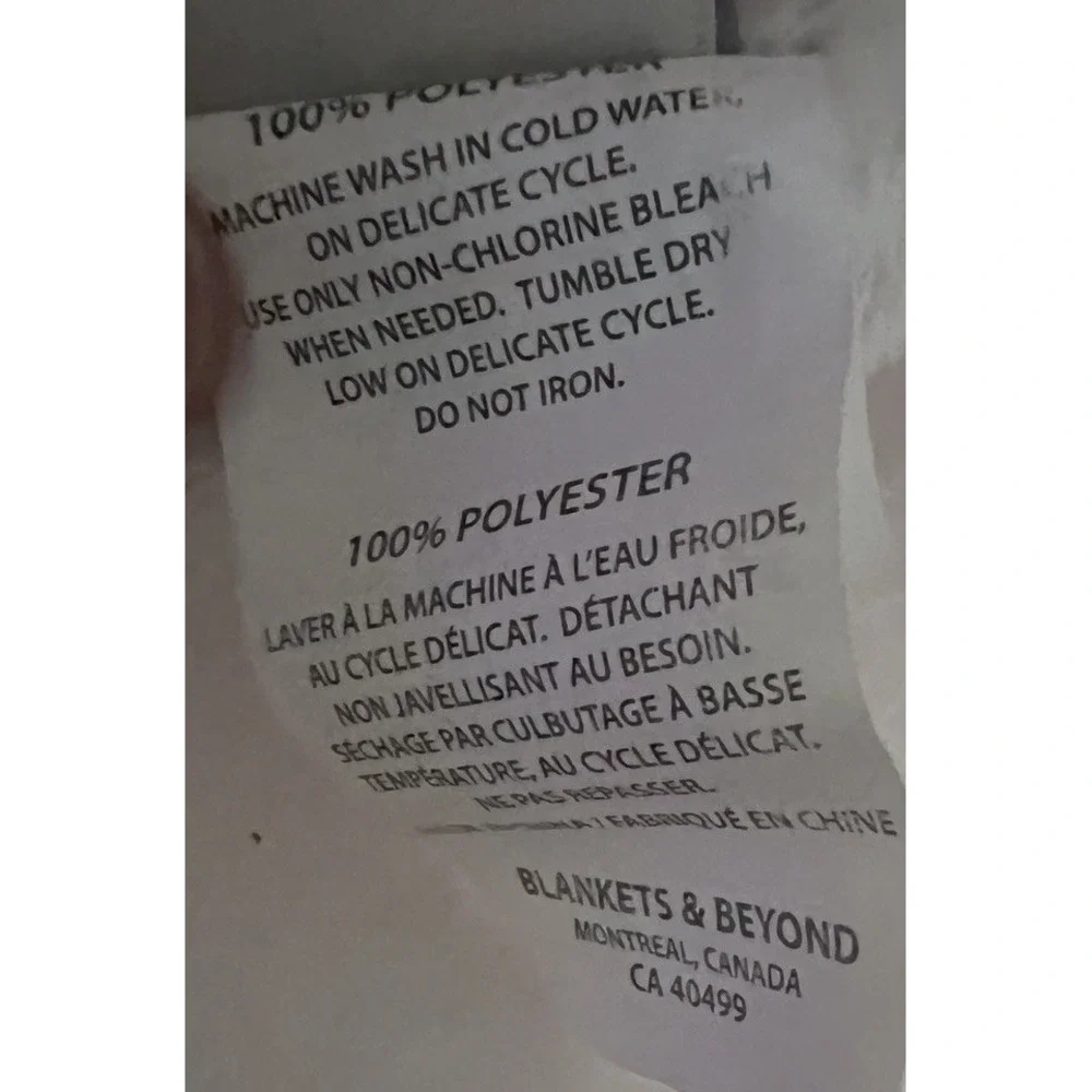 Blankets & Beyond Hooded Fleece Baby Bathrobe 3-6M Pink/White Animal Print